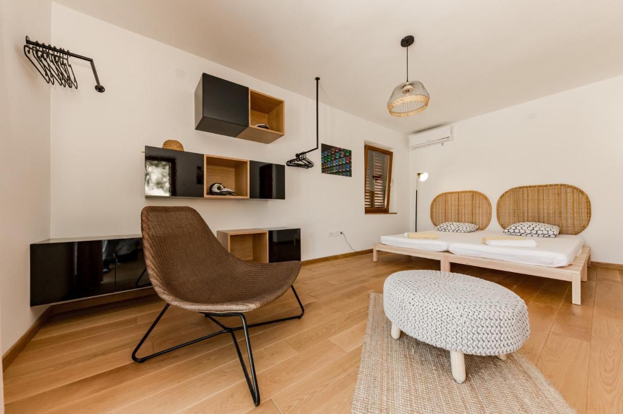 Casa Dubi Hvar ฮวาร์ ภายนอก รูปภาพ