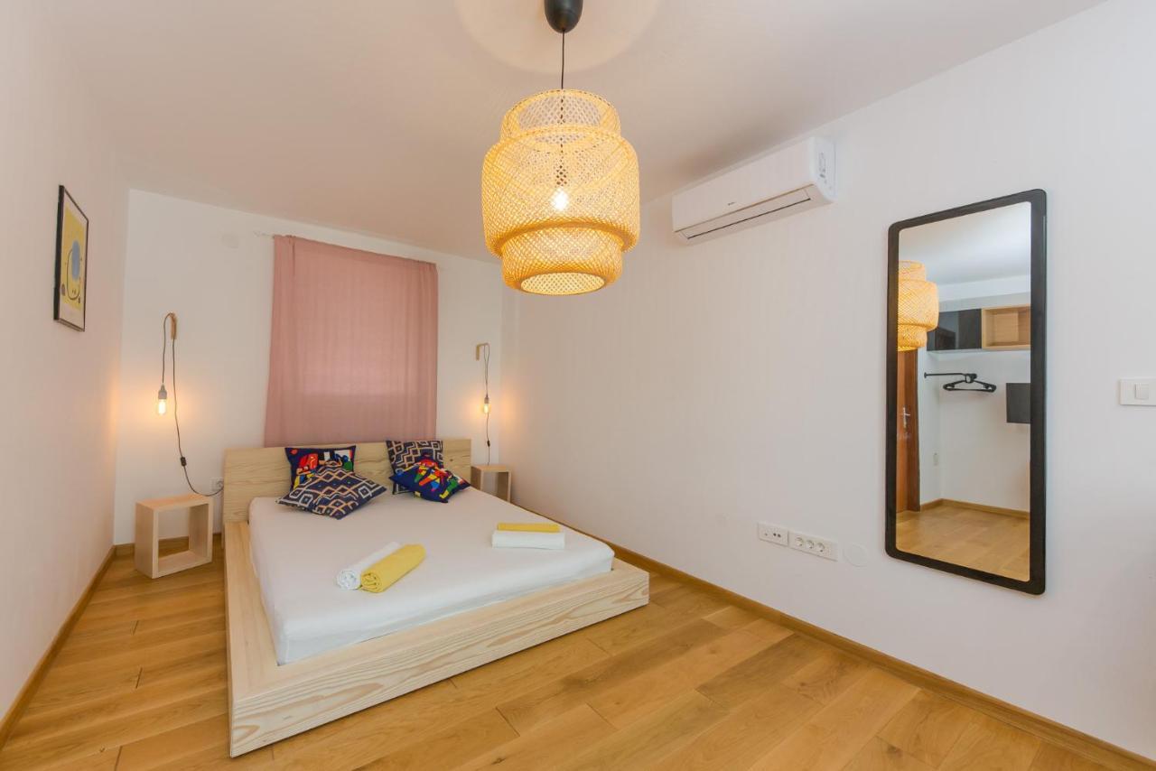 Casa Dubi Hvar ฮวาร์ ภายนอก รูปภาพ