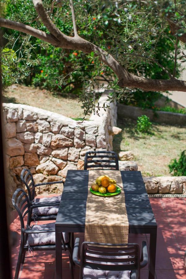 Casa Dubi Hvar ฮวาร์ ภายนอก รูปภาพ
