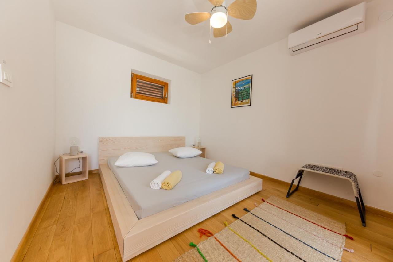 Casa Dubi Hvar ฮวาร์ ภายนอก รูปภาพ