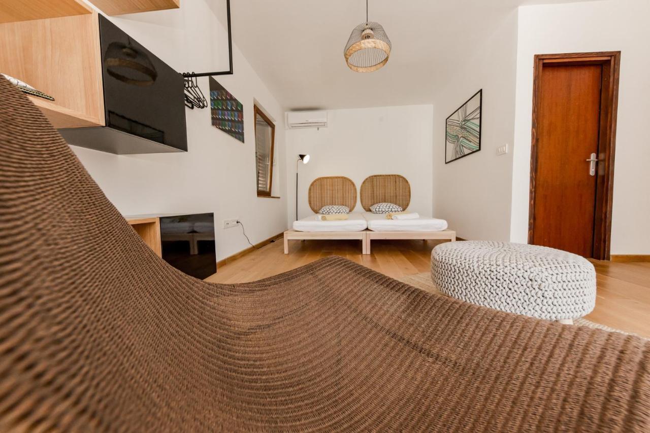 Casa Dubi Hvar ฮวาร์ ภายนอก รูปภาพ